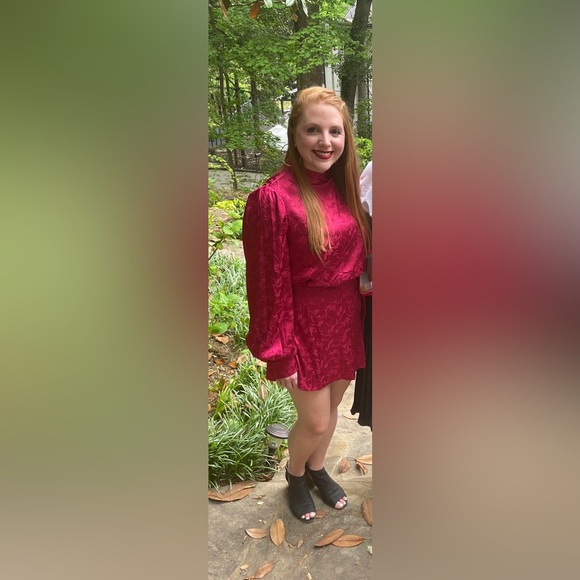 ♥️Taylor Swift Eras Tour outfit option! Red romper size L - Picture 5 of 5